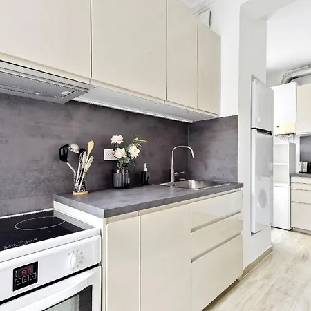 Bnbnova - 2br - Eiffel Tower & Grenelle Apartment Paris