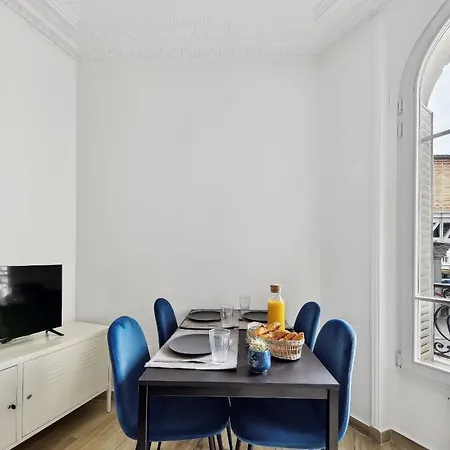 Bnbnova - 2br - Eiffel Tower & Grenelle Apartment