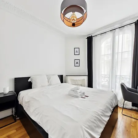 Bnbnova - 2br - Eiffel Tower & Grenelle Apartment