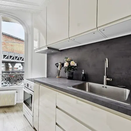 Appartamento Bnbnova - 2br - Eiffel Tower & Grenelle *